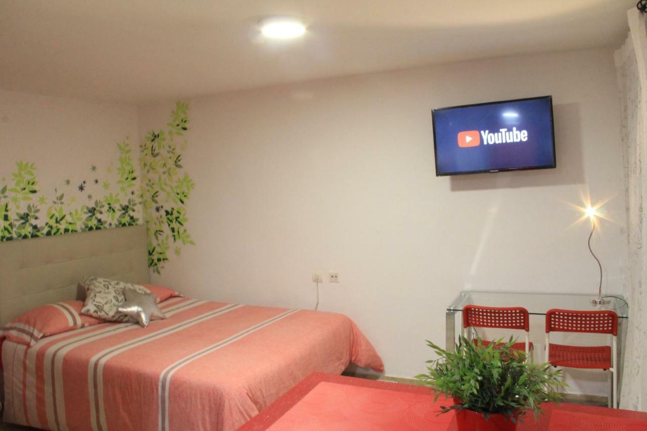 Santa Isabel Apartments, Madrid Centre 외부 사진